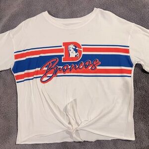 Women’s Broncos crop top